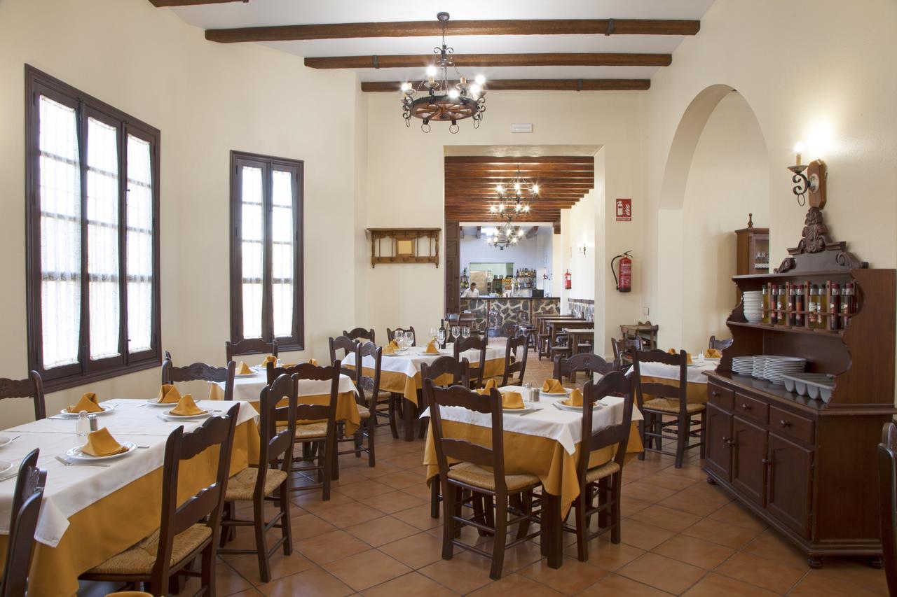 Hotel Puerta De La Sierra 푸에르토 세라노 외부 사진